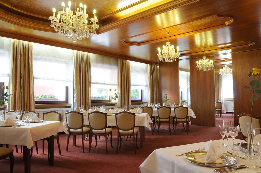 Hotel - Restaurant Erich Roediger Bad Staffelstein Exterior foto